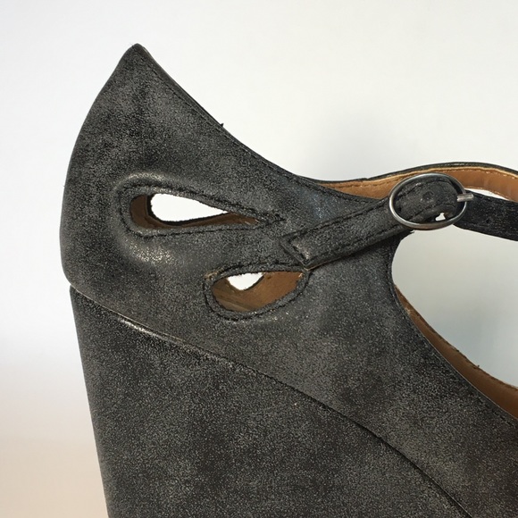Nicole Grey Cutout Wedges - Picture 2 of 6
